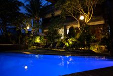 수영장 Okawati with Mindrum Group