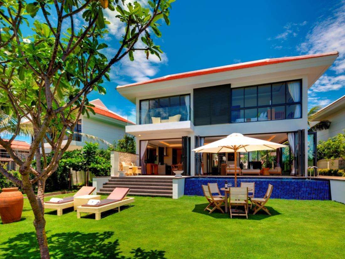 The Ocean Villas - Khách sạn 5 sao Đà Nẵng gần biển Mỹ Khê
