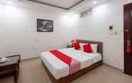 Bedroom 2 Bach Duong Hotel