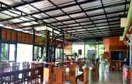 ร้านอาหาร 6 Ruean Narisara Resort