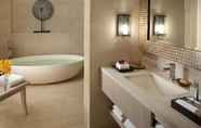 Toilet Kamar 5 Resorts World Sentosa - Equarius Villas