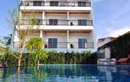 Swimming Pool 2 Phuket Jula Place 