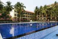 Lobi Hon Rom Central Beach Resort