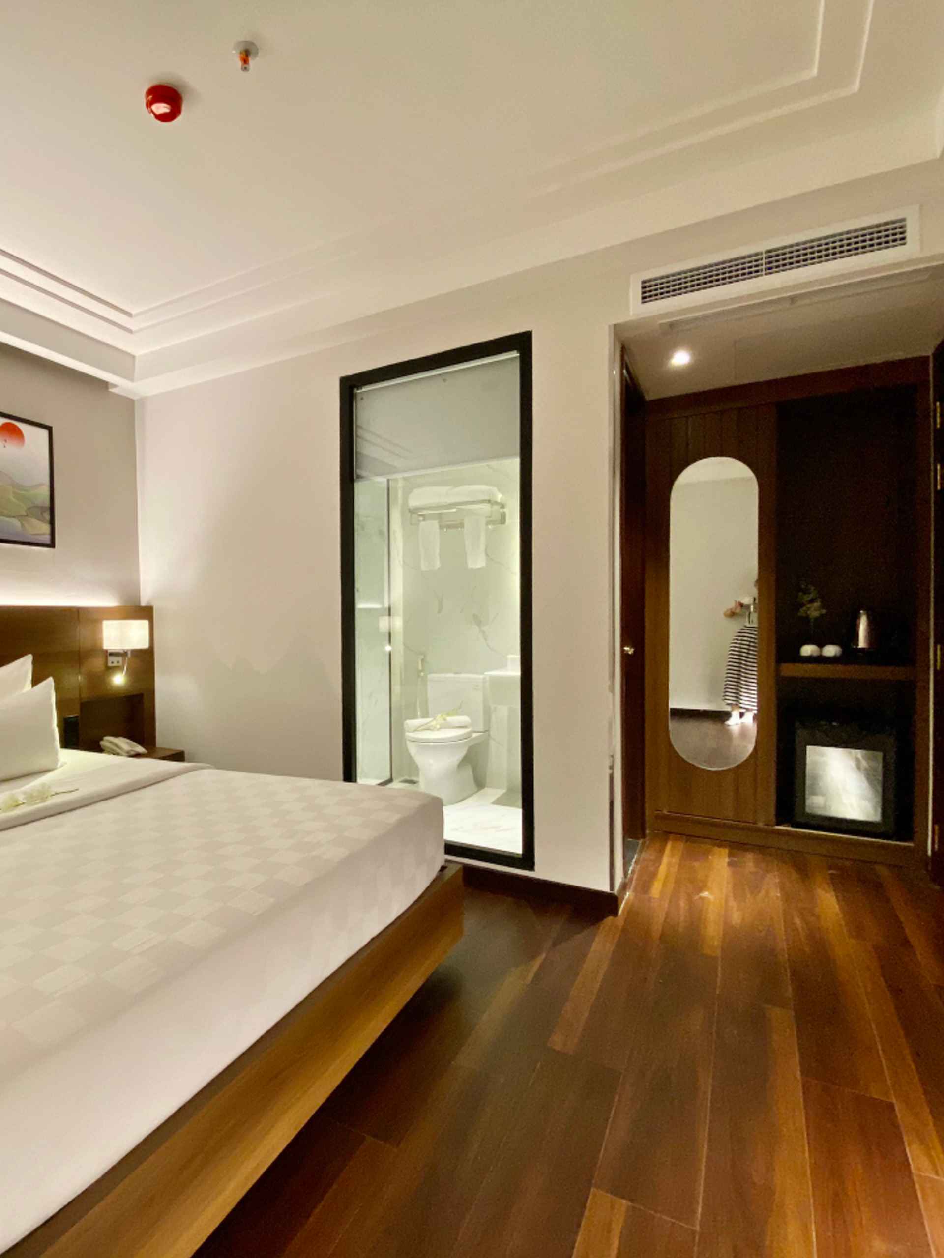 Phòng ngủ Central Park Saigon Hotel