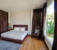 Bedroom 2 Bluemoon Riverside Resort Ubon Ratchathani