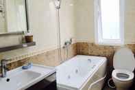 In-room Bathroom An Family Homestay