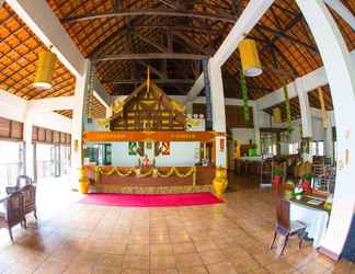 Lobby 2 Golden Pine Resort Chiang Rai