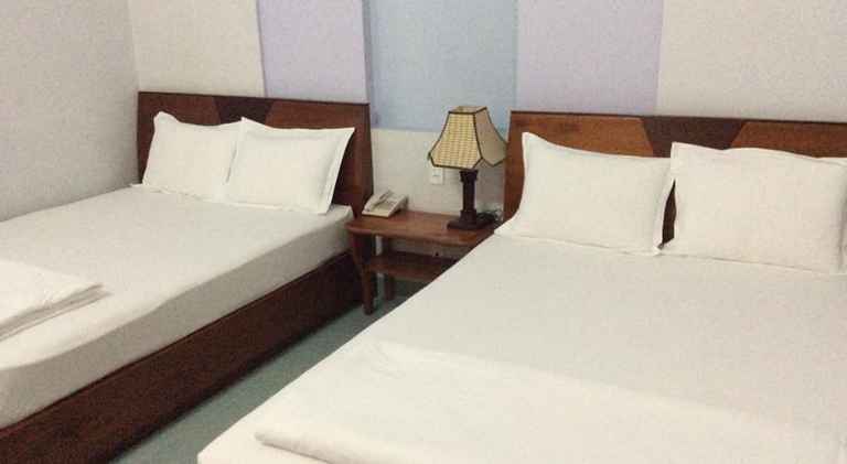 BEDROOM Quynh Lien hotel