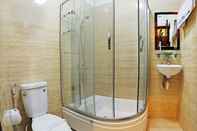 Phòng tắm bên trong Vinapha Hotel