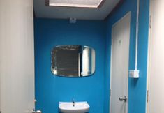 In-room Bathroom 4 BED Khaolak Hostel