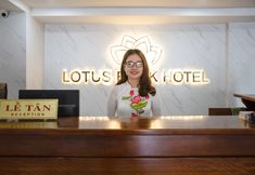 Lobby 7 Lotus Rock Hotel Da Nang