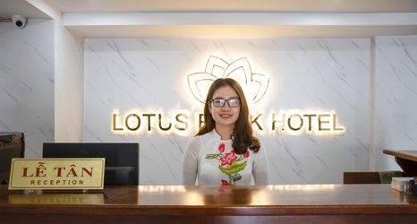 Lobby 2 Lotus Rock Hotel Da Nang