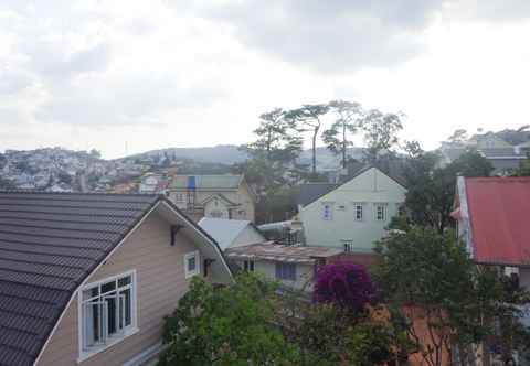 Nearby View and Attractions Blue Sky Homestay Dalat