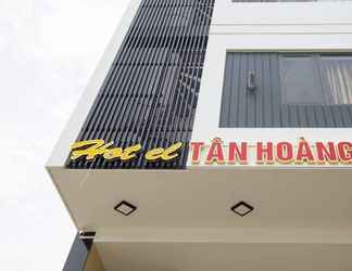 Bên ngoài 2 Tan Hoang Long Hotel