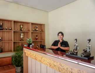 Lobby 2 Airlangga Hotel