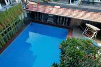 Kolam Renang Airlangga Hotel