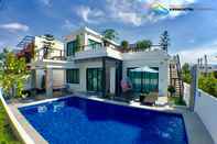 Swimming Pool Pandaree Hua Hin