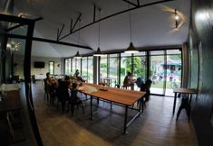 Lobby 4 Monkey Dive Hostel Khaolak