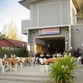 Jo Guesthouse1 , 飯店Lam Kaen