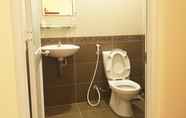 Toilet Kamar 6 New Hotel - District 7