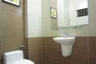 In-room Bathroom Mai Ha Lan Serviced Apartment