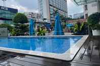 Kolam Renang Acnos Grand Hotel