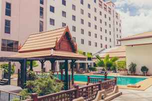 Songphanburi Hotel, THB 679.69