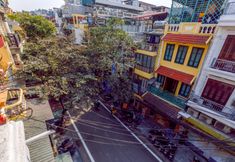Bên ngoài 5 Hanoi Queen Hotel