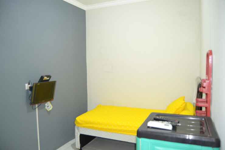 BEDROOM Homey Room near Sentul City Mall at Magda Residence (MGD1)