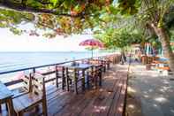 Bar, Kafe, dan Lounge BAANSUAN AOKHAI BEACH RAYONG