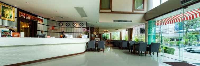 Lobi Lantana Resort hotel bangkok 