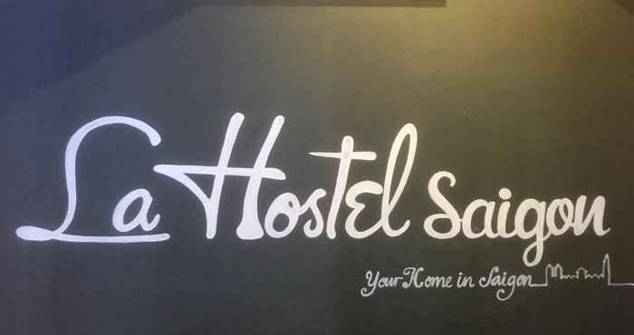 Luar Bangunan La Hostel Saigon