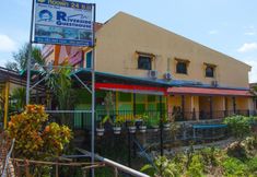 Luar Bangunan 3 Riverside Guesthouse