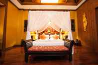 Bedroom Mukdara Beach Villa & Spa Resort