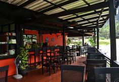 Bar, Cafe and Lounge 5 Khaolak C-nior Bungalows