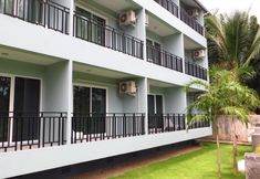 Luar Bangunan 3 Hotel Rukcozy Khao Lak