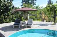 Swimming Pool Khaolak Suthawan Resort