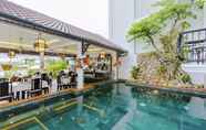 สระว่ายน้ำ 2 Riverside Impression Homestay Villa