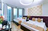 Bedroom 2 Adina Hotel