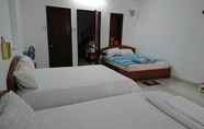 Bedroom 2 Romeo Linh Nga Motel