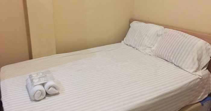 Bilik Tidur Simple Room at Wisma anggrek near Teras Kota Mall BSD (RI3)