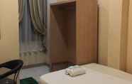 Lobi 6 Simple Room at Wisma anggrek near Teras Kota Mall BSD (RI3)