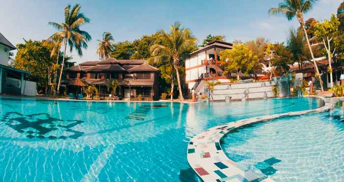 Swimming Pool Arwana Perhentian Resort