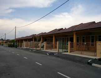 Luar Bangunan 2 Lynn Homestay Jitra