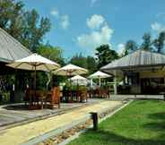 Bên ngoài 5 Tanjung Rhu Resort