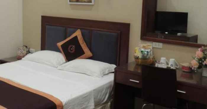 Phòng ngủ Mai Villa Hotel 5 - Trung Hoa Nhan Chinh