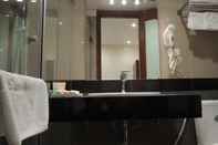 In-room Bathroom G15 Hotel - Mai Lam Hotel 1