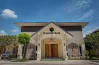 Functional Hall Park & Pool Resort