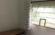 Bedroom 6 Budget Room for Female close to AEON Mall BSD (N218)