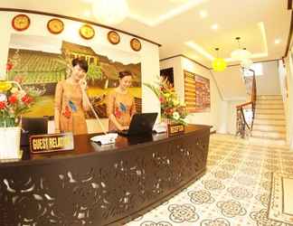 Sảnh chờ 2 Golden Bell Backpacker Hotel & Pool Bar